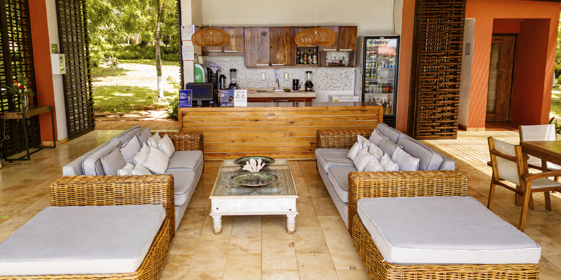 Hotel Acantilado de la Tierra